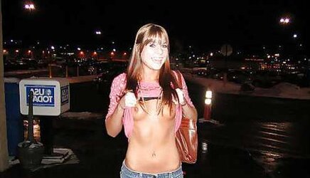 Steaming Honeys Flashing Hooters
