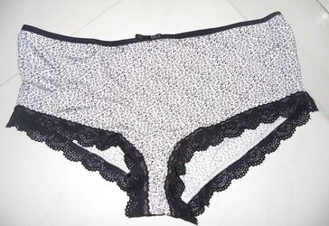 Undies from Bengali Aunties