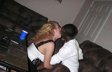 Interracail Smooching