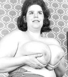 Nice vintage girls 27 (ample bra-stuffers)