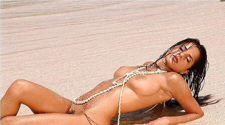 Warm Sandy Stunners