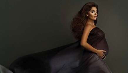 GABRIELA - JULIANA PAES - WEET DESIRES