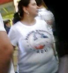 Candid PLUMPER