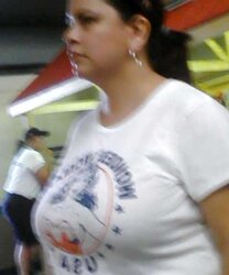 Candid PLUMPER