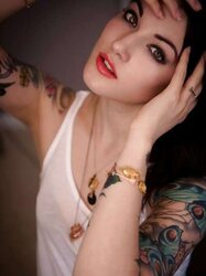 Damsel figures tatted