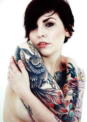 Damsel figures tatted