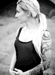Damsel figures tatted