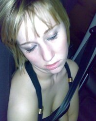 Jizz and tribute for this real french blondie mega-bitch teenager!