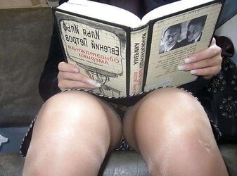 Nylon - upskirt - gam