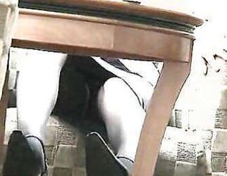 Nylon - upskirt - gam