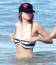 Naked Celebrities