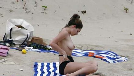 Naked Celebrities