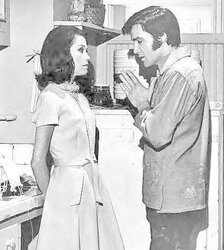 Mary Tyler Moore Legshow plus Fakes
