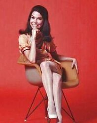 Mary Tyler Moore Legshow plus Fakes