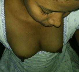 Sri Lankan Wifey Uncovered