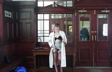 Scottish honey Kate from Aberdeen