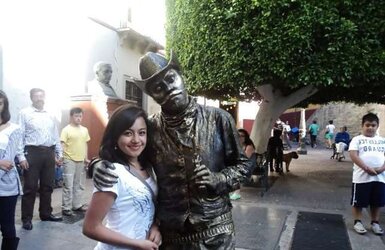 Una chaparrita hermosa