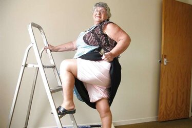 Granny in undies