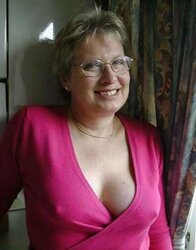 Showing Aunt