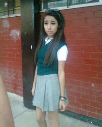 Combine Colegialas Calientes