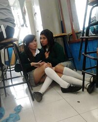 Combine Colegialas Calientes