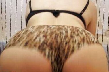Barbie 33 yr old tart