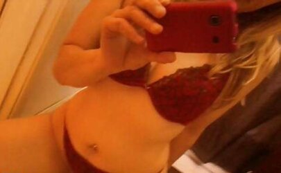 Barbie 33 yr old tart