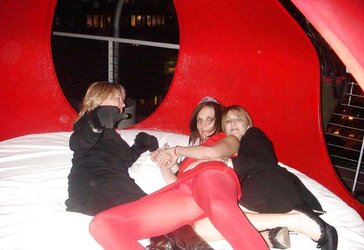 2 INSATIABLE SOIREE WOMEN - ERIN