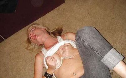 2 INSATIABLE SOIREE WOMEN - ERIN