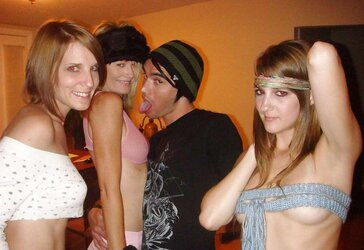 2 INSATIABLE SOIREE WOMEN - ERIN