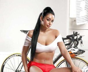 ROMANIAN WHORE SILVANA BRAGARU - she sold her donk in Germany