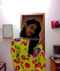 BANGLADESHI GAL
