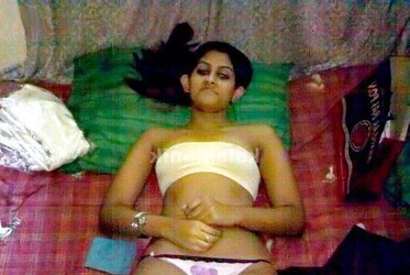 BANGLADESHI GAL