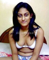 BANGLADESHI GAL