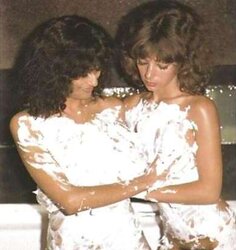 CLASSIC LEZZIES - DENISE-RHONDA