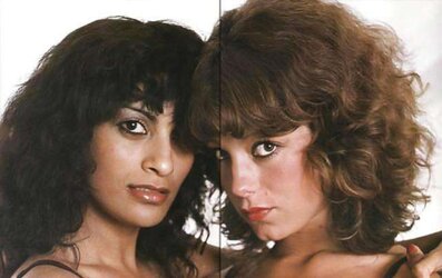 CLASSIC LEZZIES - DENISE-RHONDA