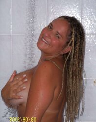 Bigtitted wifey on kenya vacation