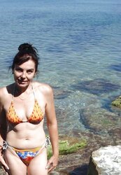 Mature hotwife Irina posing outdoor