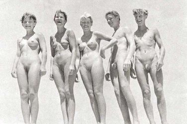 Adorable Nudism