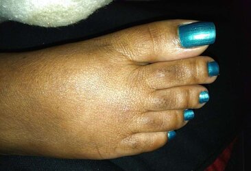 Teal Toes Car Footjob