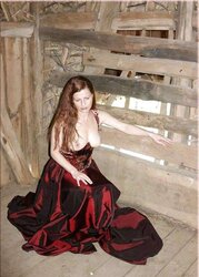 Kleid der O