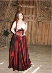 Kleid der O
