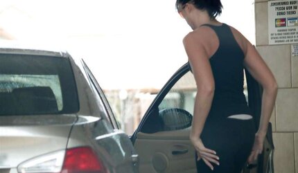 Madurita en calzas mostrando su hermoso booty