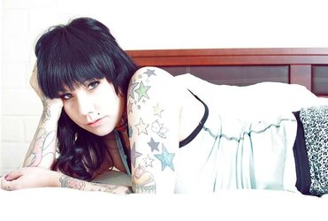 SG Chilena, Ceci - Get Nude