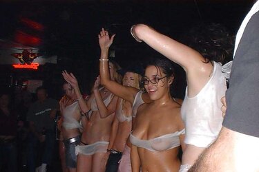 Women in a bar with raw t-tee-shirts
