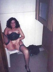Gloryhole, Adult Theater