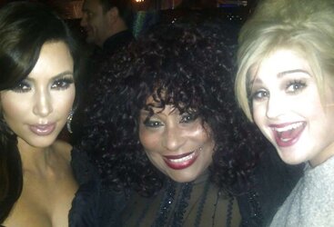 Kim Kardashian 2011 Twit Photos