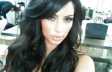 Kim Kardashian 2011 Twit Photos