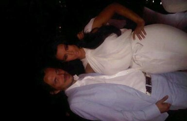 Kim Kardashian 2011 Twit Photos