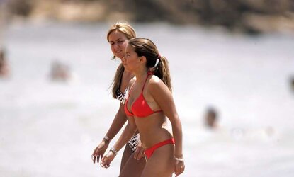 Sylvie van der Vaart - steaming holiday photos and other